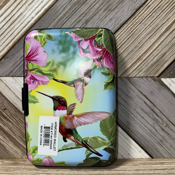 Hummingbird Card Wallet - Picture 2 of 4